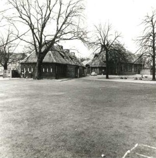 Cottbus, Jaques-Duclos-Platz 19. Schule (Sandower Gemeindeschule V; 1913), Sauna und Turnhalle