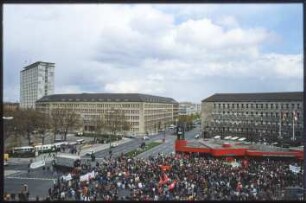 Proteste auf dem Fehrbelliner Platz