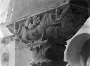Kämpfer mit figürlichem Dekor: Fabeltiere