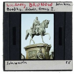 Schwerin, Schlosspark, Reiterdenkmal Friedrich Franz II.