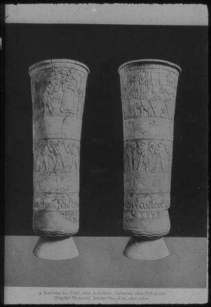 Bagdad, Mus. Kultvase der Djemdet Nasr-Zeit aus Uruk [Warka] (Alabaster)