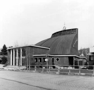 Kath. Pfarrkirche Heilig Kreuz; Bensheim, Weserstraße 3
