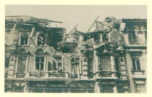 Novemberrevolution: "Berliner Straßenkämpfe März 1919. Wirkung einer schweren Mine in der Alten Schönhauser Straße."