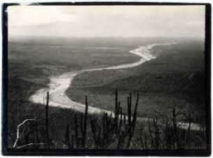 Austritt des Pilcomayo in die Gran Chaco-Ebene von der Serranía de Aguaragüe aus