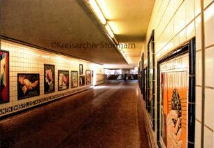 Manhagener Allee: Fußgängertunnel: "Galerie der Hände" von Rolf Laute
