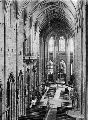 Nürnberg. Sankt Lorenz (Baubeginn um 1270 / Umgestaltung 1517/1519). Inneres nach Osten
