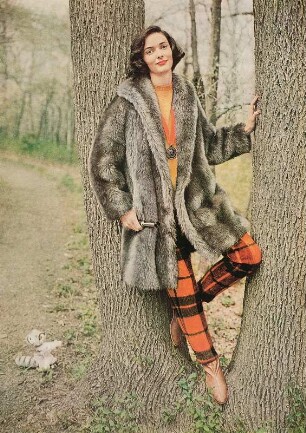 Modeaufnahme, Modell Theresa Mall, Tearsheet, Frontispiz (Mademoiselle)