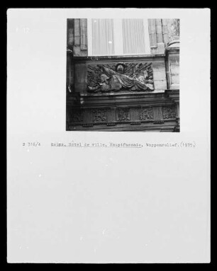 Wappenrelief