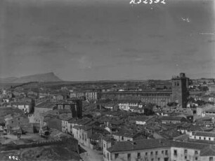 Soria : Die Stadt Soria vom Burgberg aus gesehen