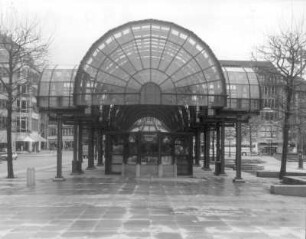 Hamburg-Altstadt, Rathausmarkt. Passage (1982; T. Ohrt)