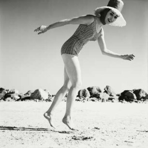 Modeaufnahme, Modell Sondra Peterson (Mademoiselle)