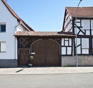 Hüttenberger Tor; Linden, Falltorstraße 9