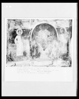 Wandmalerei: Christus, von zwei Engeln umgeben