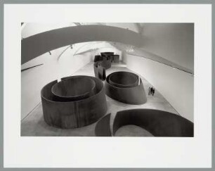Richard Serra, Torqued Ellipses und Snake, Ausstellung "Richard Serra Sculpture" im Guggenheim-Museum, Bilbao