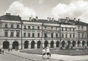 Zamosc. Markt mit Laubenhäusern (1580-1600, Fassaden 1651/1700)