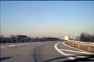 Ausfahrt aus Kreisel Südost (Mannheim Richtung Heidelberg) zu Nebenfahrbahn Ost (Kalrsruhe Richtung Heidelberg)