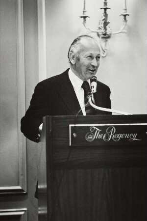 Der politische Redakteur Norman Cousins