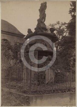 Grabmal auf dem Nikolaifriedhof Görlitz