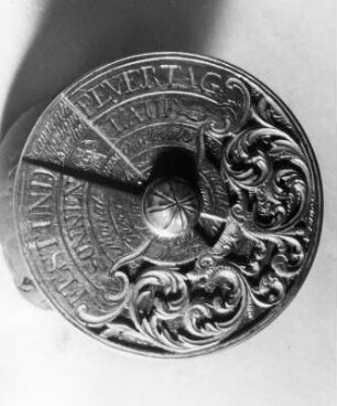 Ewiger Kalender : Ewiger Kalender. Silber. Seligenstadt (Kreis Offenbach), Landschaftsmuseum