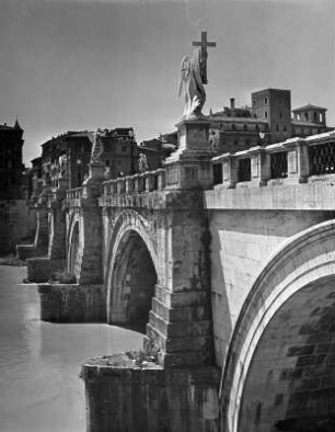 Rom. Engelsbrücke (133-134, Vollendung: 1668)