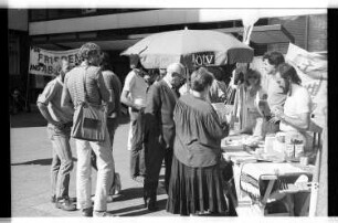 Kleinbildnegativ: ÖTV-Gruppe, Friedenswoche, 1983