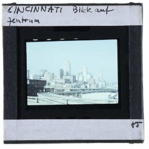 Cincinnati, Carew Tower,Cincinnati, 4th & Vine Tower (ehem. PNC Tower / Central Trust Tower),Cincinnati, Blick auf Stadtzentrum mit Hochhäusern