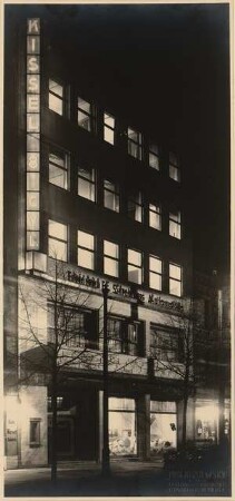 Bürohaus Bismarckstraße, Berlin-Charlottenburg: Ansicht bei Nacht