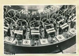 Karusselmesstisch alt; Foto 1954