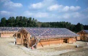 Fotografie: Betriebsgebäude, Bauart, Baustoffe, Tierproduktionsverfahren