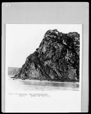 Der Loreleyfelsen von Süden