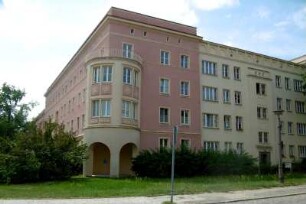Eisenhüttenstadt: Wohnbebauung Saarlouiser Straße/Karl-Marx-Straße (WK II)
