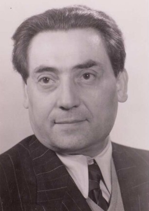 Porträt Max Zimmering : Porträt Max Zimmering (1909-1973; Schriftsteller, Lyriker). Fotografie 1956. Dresden: Deutsche Fotothek
