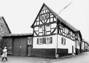 Münzenberg, Steinweg 35