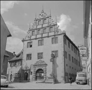 Sulzfeld am Main. Rathaus, Marktplatz 3. Außenansicht