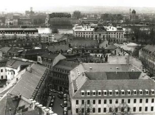 Dresden-Neustadt. Blick vom Turm der Dreikönigskirche über die Rähnitzgasse nach Südwesten zum Japanischen Palais
