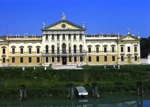 Villa Pisani & Villa Nazionale
