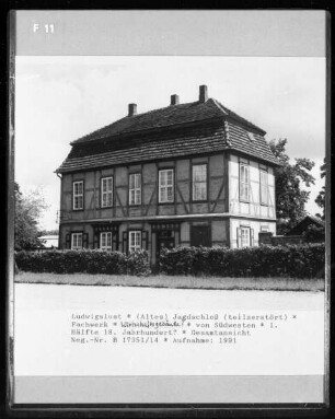 Altes Jagdschloss — Gebäudeflügel