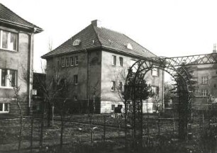 Güstrow, Ulmenstraße. Wohnhaus (um 1930). Gartenansicht