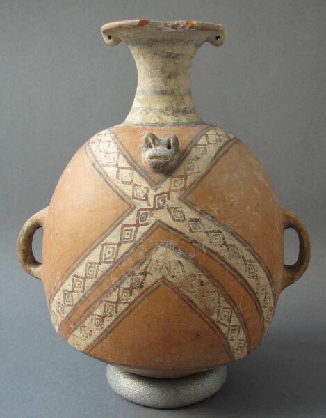 Clay vessel