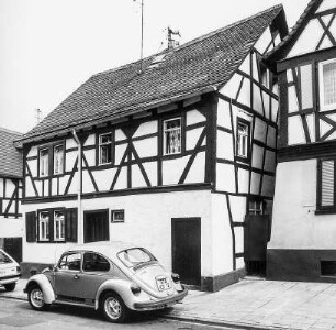 Fachwerkwohnhaus; Dreieich, Fahrgasse 47