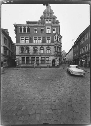 Meißen-Altstadt, Rathenauplatz (Heinrichsplatz) 7. Wohn- und Geschäftshaus. Straßenfront