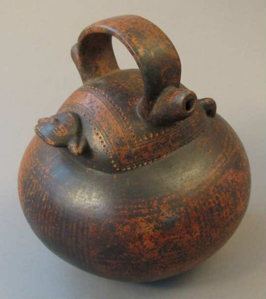 Clay vessel