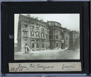 Turin, Palazzo Carignano : Westfassade