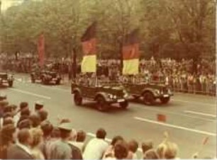 Parade der Kampfgruppen zum 10.Jahrestag des Mauerbaus