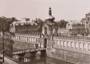 Dresden, Zwinger, Wallbrücke