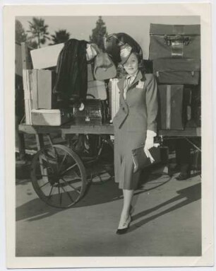 Marlene Dietrich (Ort unbekannt, 1940) (Archivtitel)