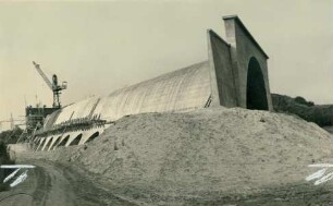 Kreuzungsbauwerk, 1957