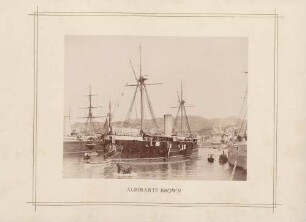 Kriegsschiff "Almirante Brown" im Hafen von Genua