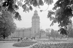 Blumenschmuck im Schloßgarten anläßlich der Bundesgartenschau 1967.
