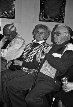 Ausstellungseröffnung "Mauer des Schweigens abtragen. Zwangsarbeiter/innen, Kriegsgefangene in Stormarn 1940-1947" in Reinbek: Publikum